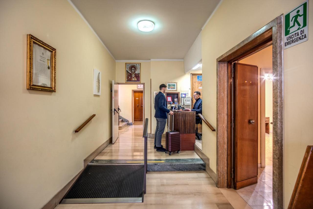 Casa Per Ferie Ravasco San Pietro Gasthuis Rome